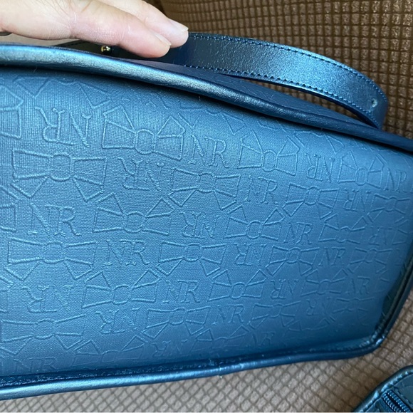 Nina Ricci Shoulder Bag - Picture 8 of 9